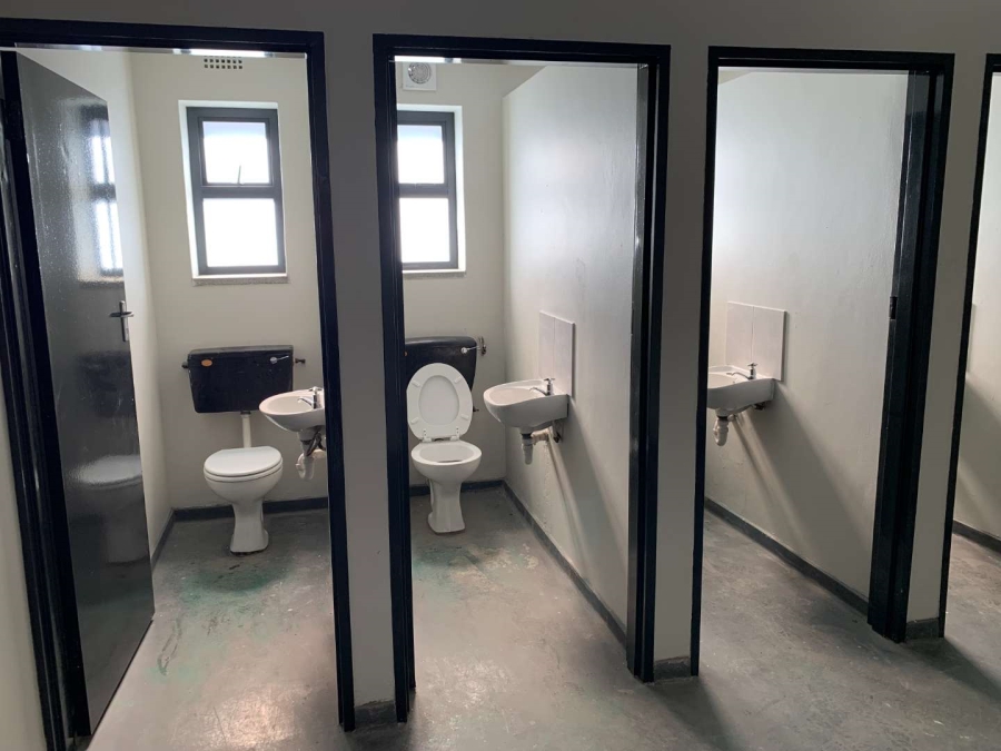 To Let commercial Property for Rent in Beaconvale Western Cape